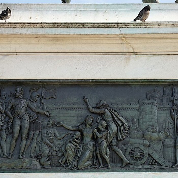 Photo de Statue équestre dHenri IV à Paris