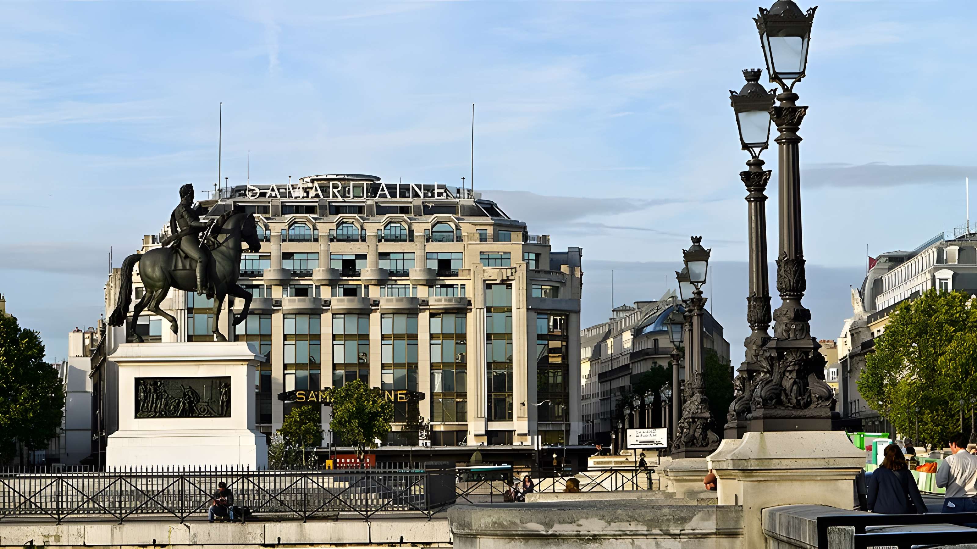 Statue équestre d'Henri IV à Paris