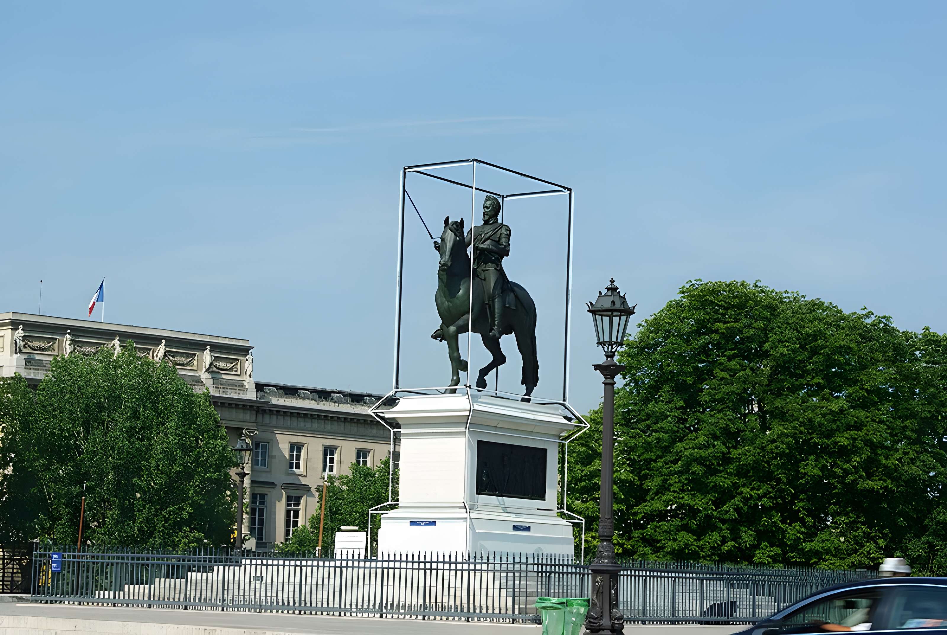 Statue équestre d'Henri IV à Paris