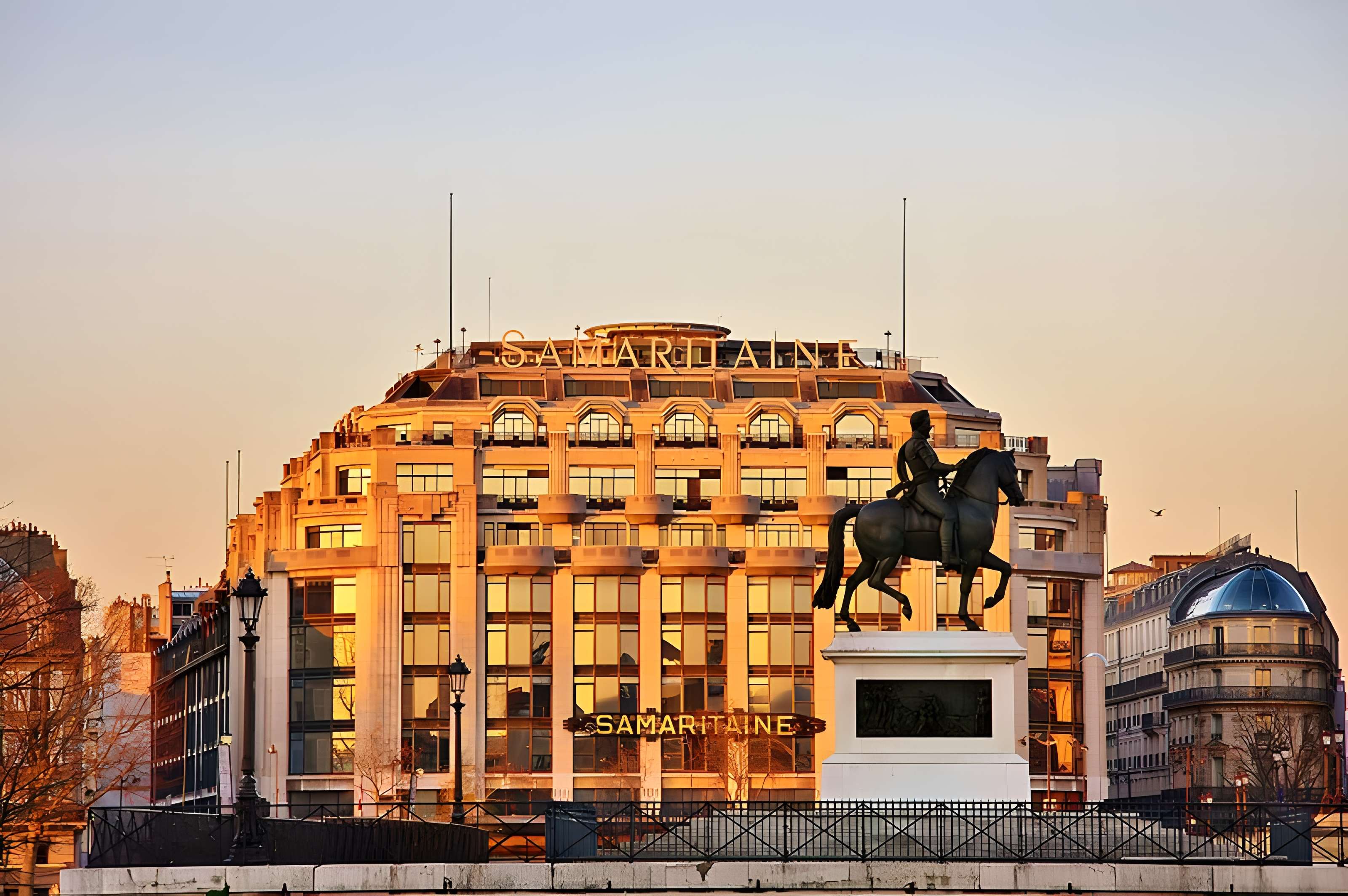 Statue équestre d'Henri IV à Paris