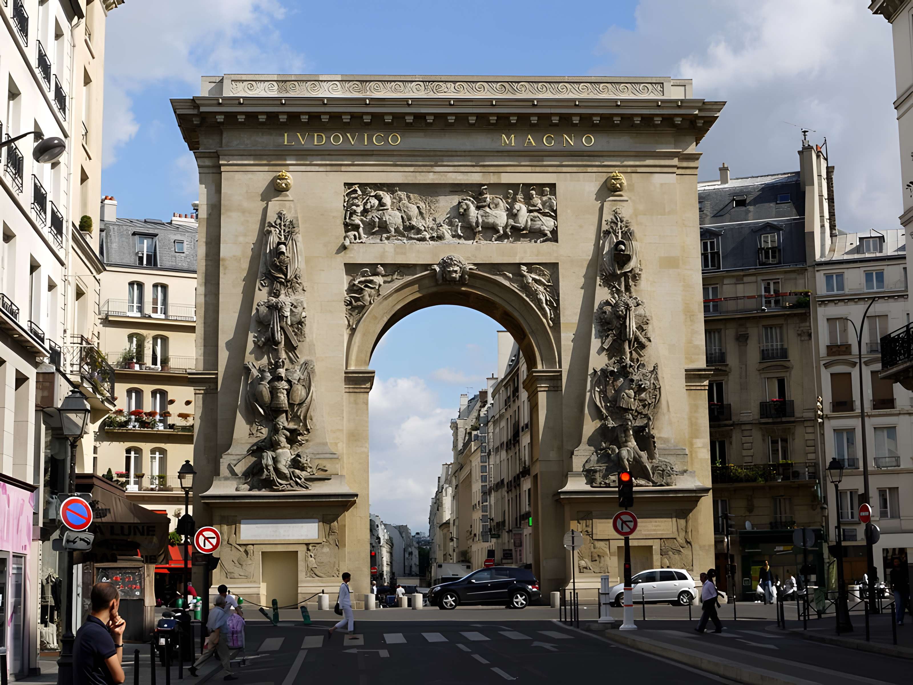 Porte Saint-Denis à Paris