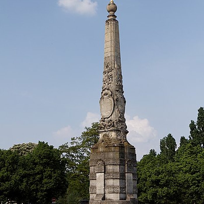 Photo de Pyramide du bois de Vincennes - Paris 12ème