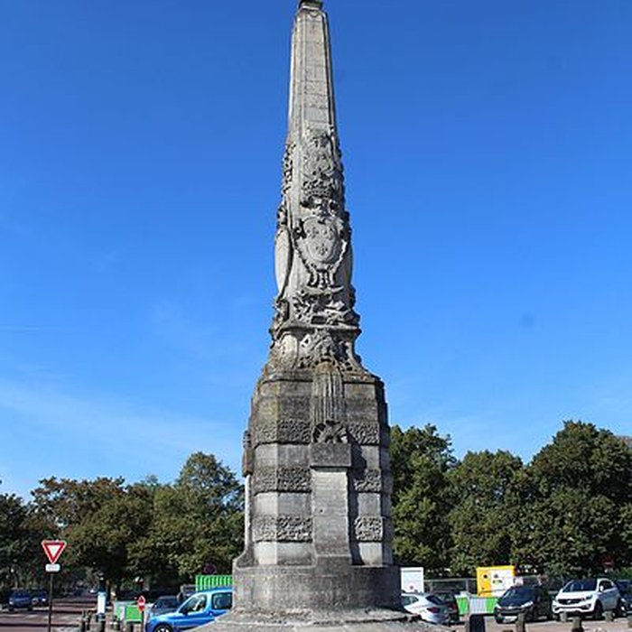 Photo de Pyramide du bois de Vincennes - Paris 12ème