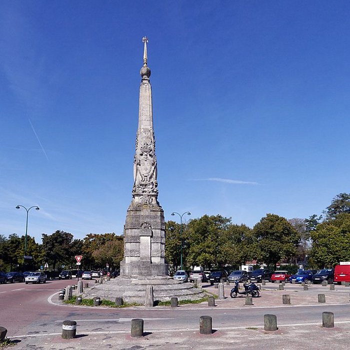 Photo de Pyramide du bois de Vincennes - Paris 12ème