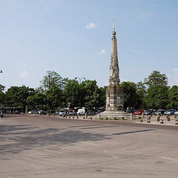Pyramide du bois de Vincennes - Paris 12ème