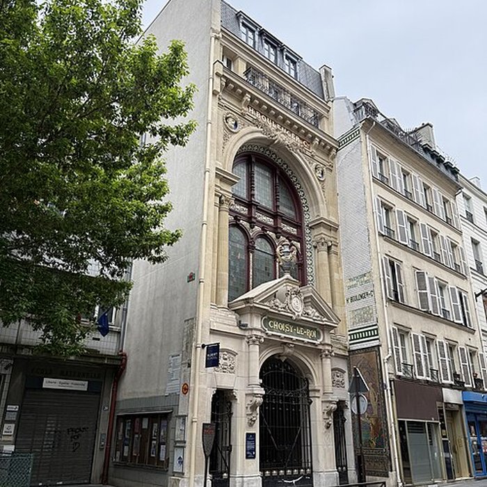 Photo de Anciens magasins de vente des faïenceries de Choisy-le-Roi - Paris 10ème