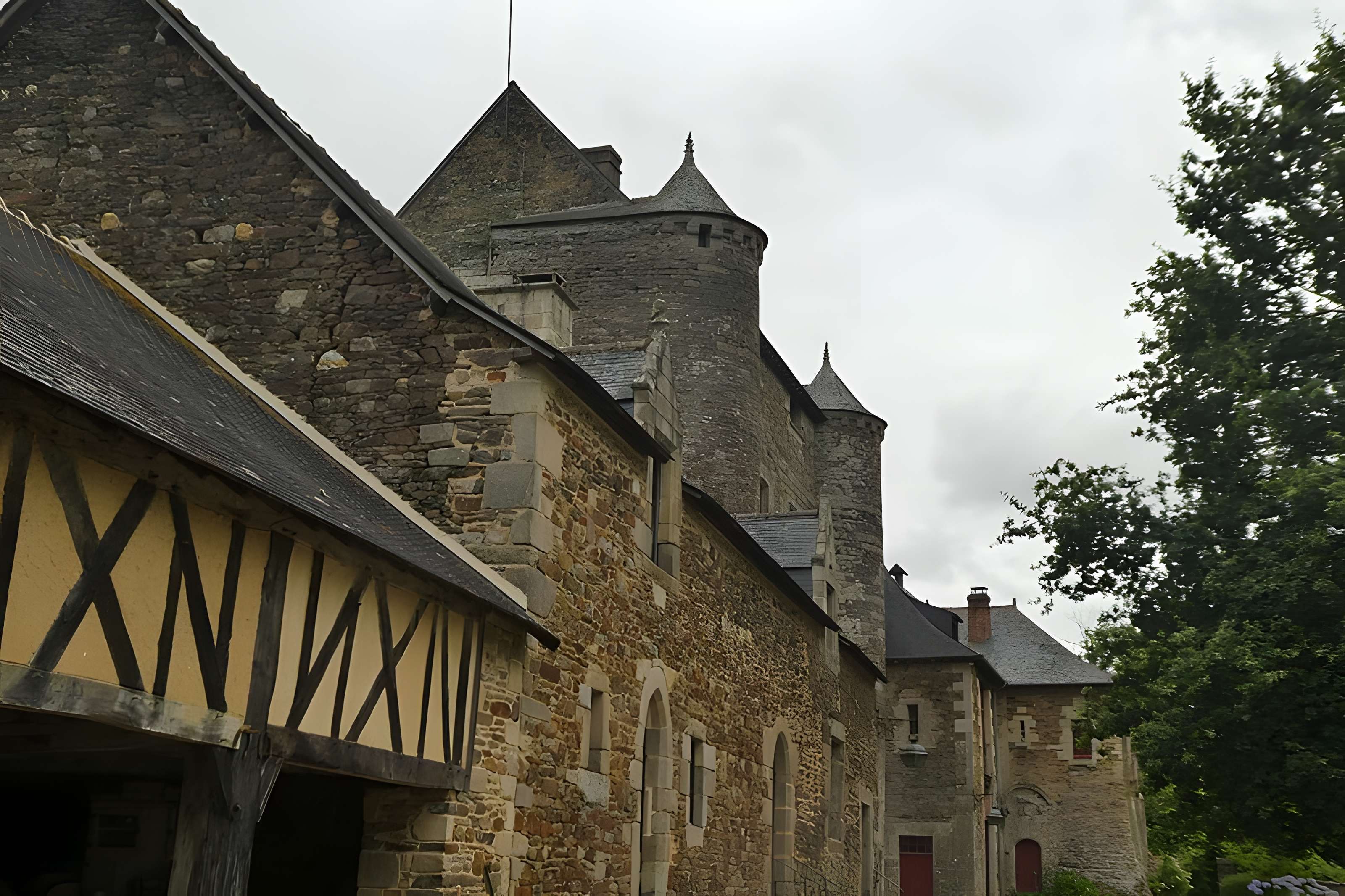 Château de Montauban-de-Bretagne