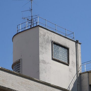 Ancien atelier du ferronnier Brandt, faisant partie de lensemble immobilier 101, 103 boulevard Murat, 55 rue du Général-Delestraint et 112 rue Michel-Ange