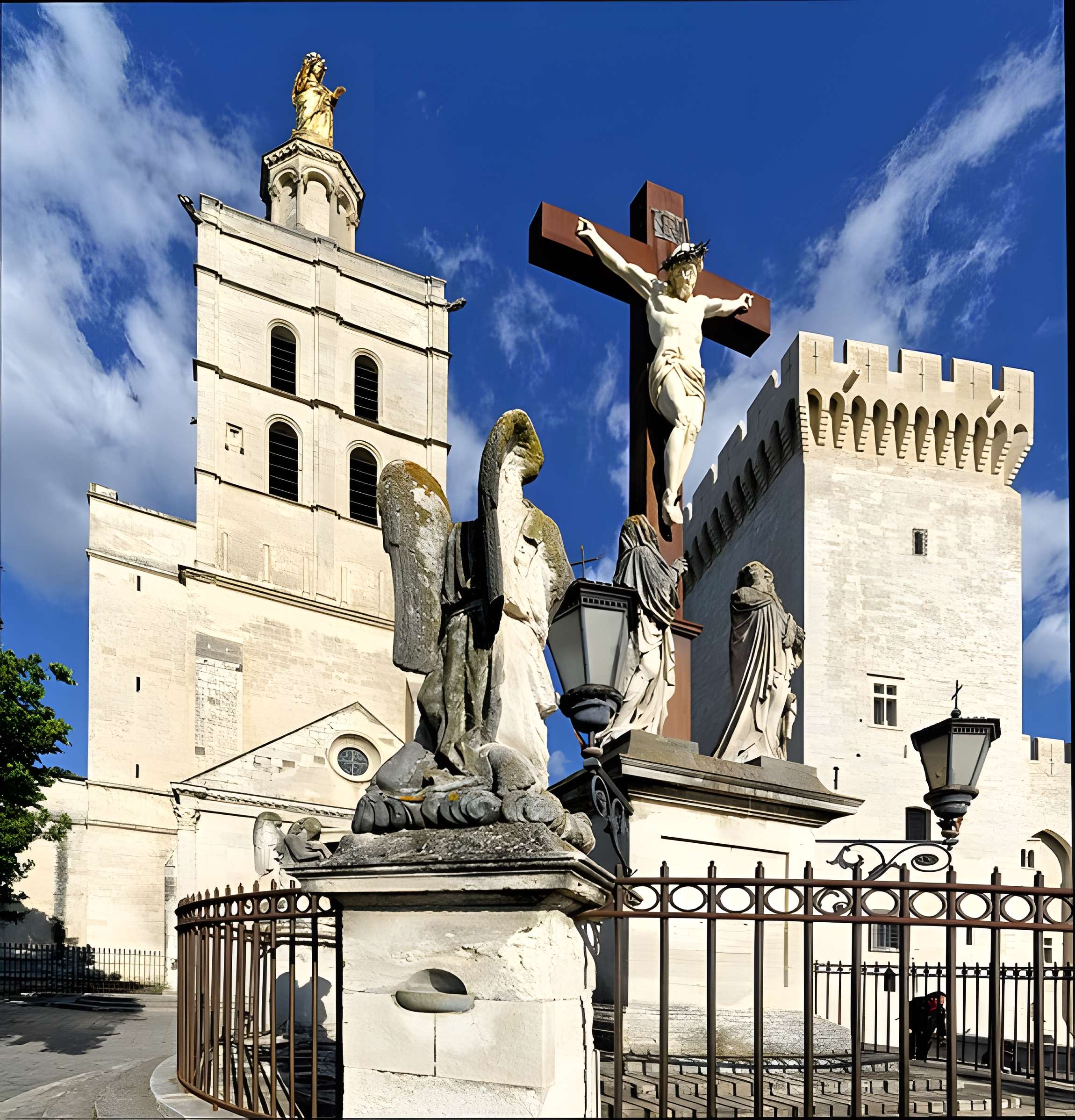 Cathédrale Notre-Dame des Doms d'Avignon 