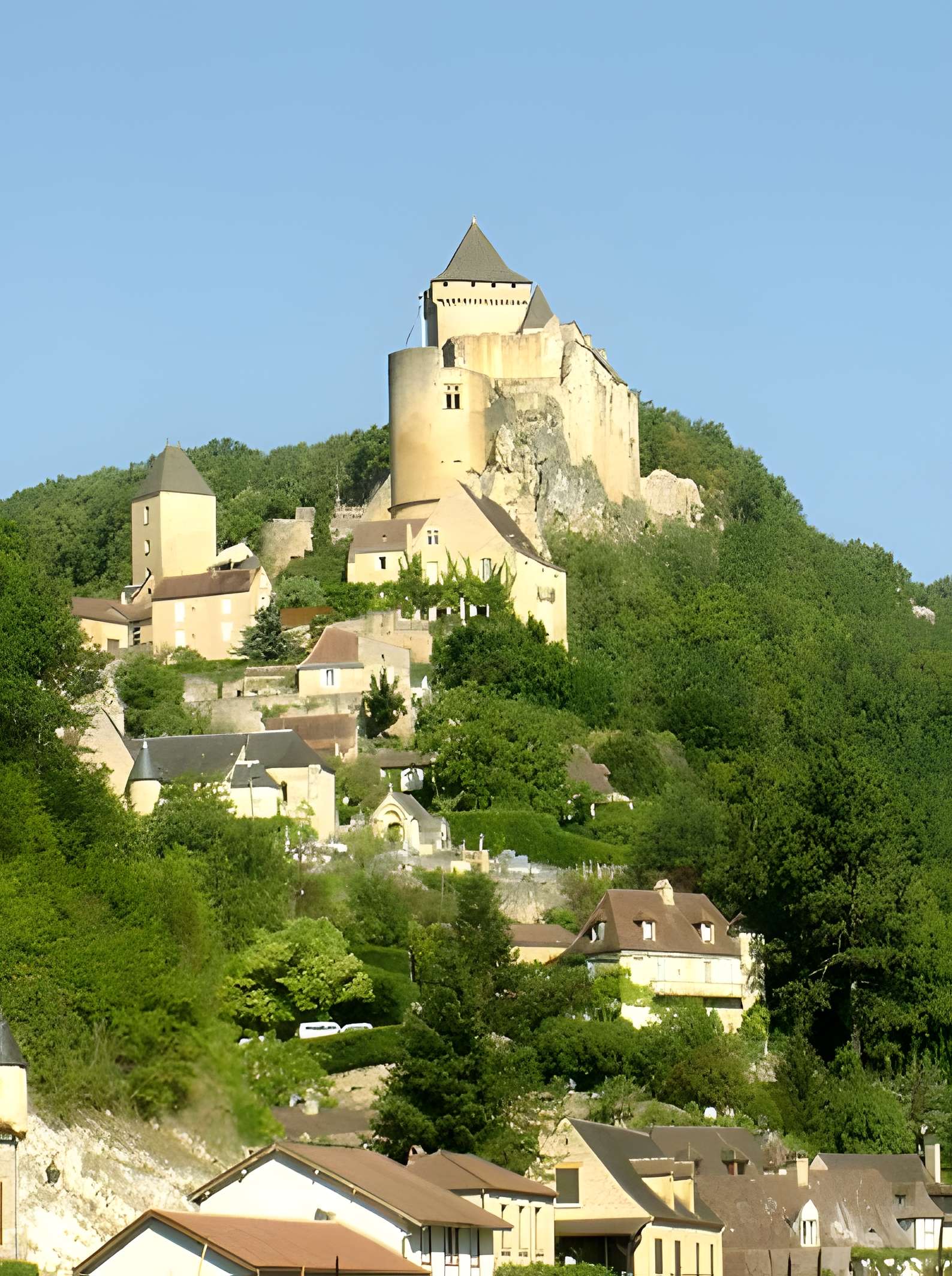 Castelnaud-la-Chapelle plus beau village de Dordogne 