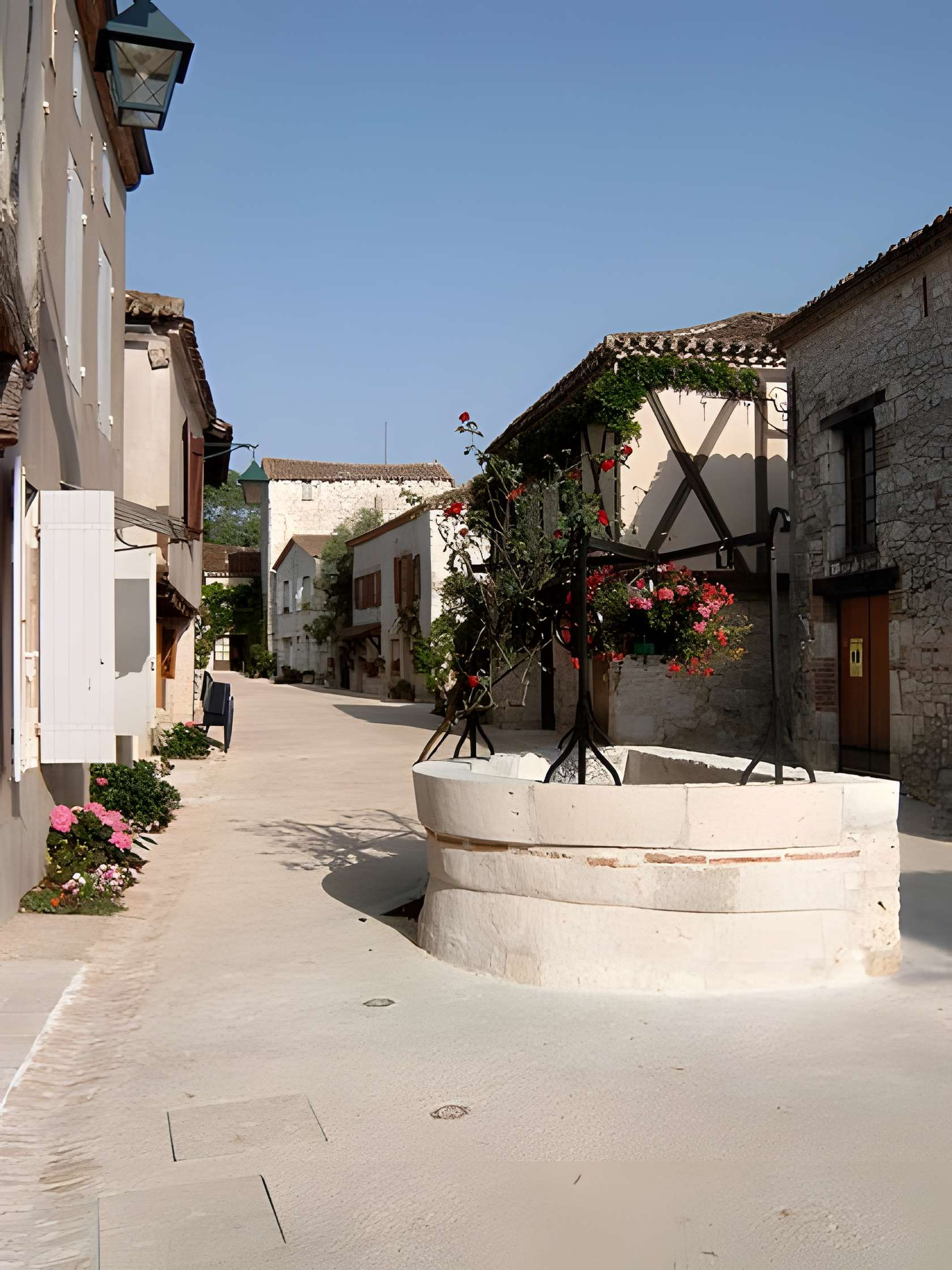 Pujols plus beau village du Lot-et-Garonne 