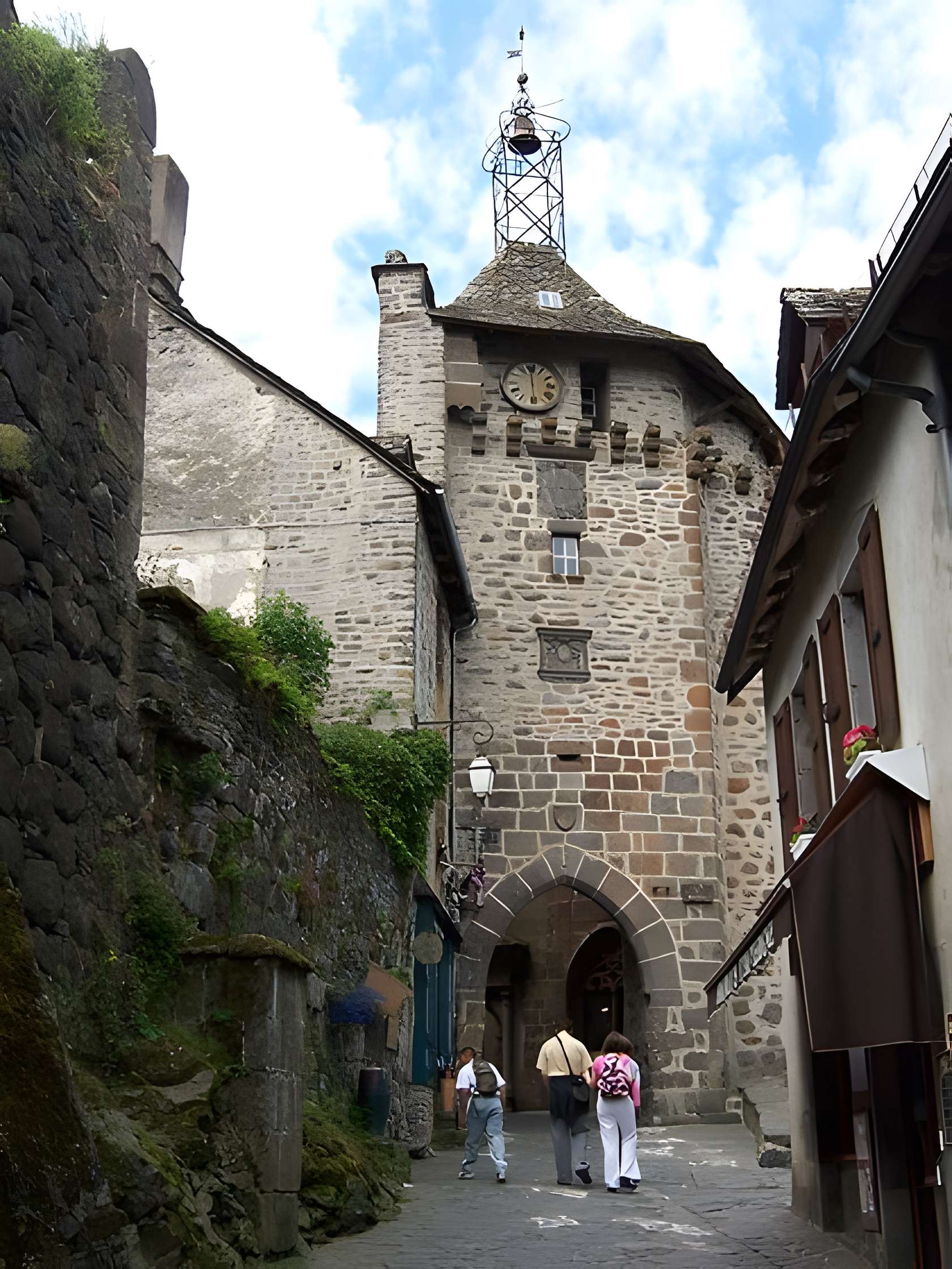 Salers plus beau village du Cantal 