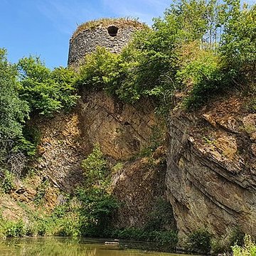 Château de Montcornet-en-Ardenne