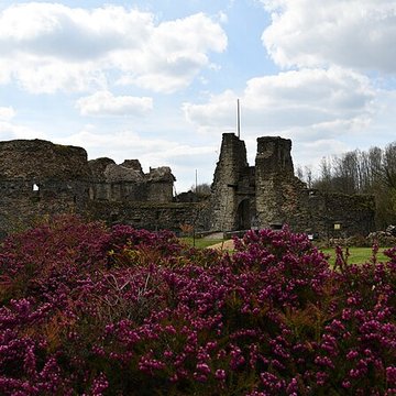 Château de Montcornet-en-Ardenne