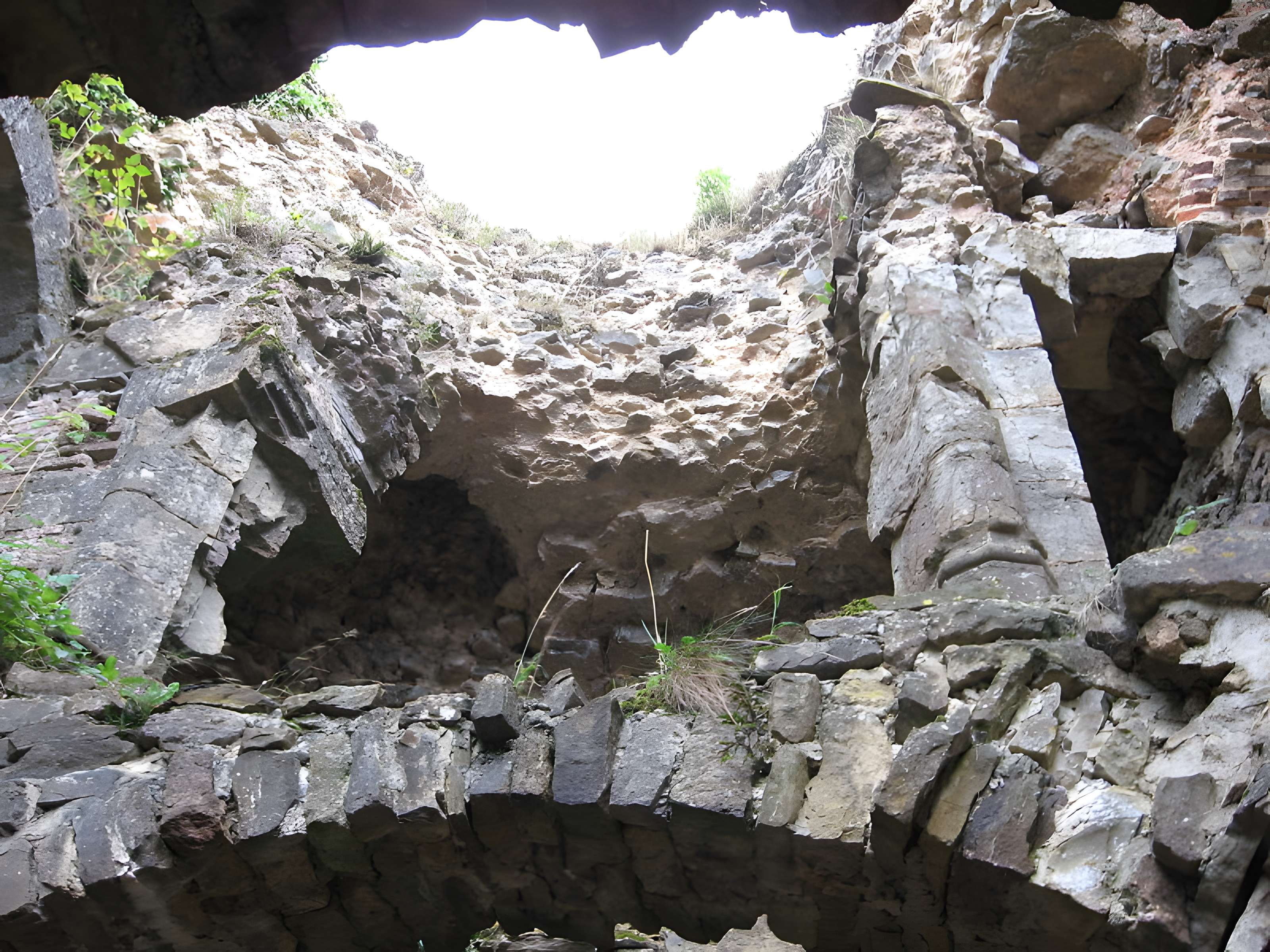 Château de Montcornet-en-Ardenne