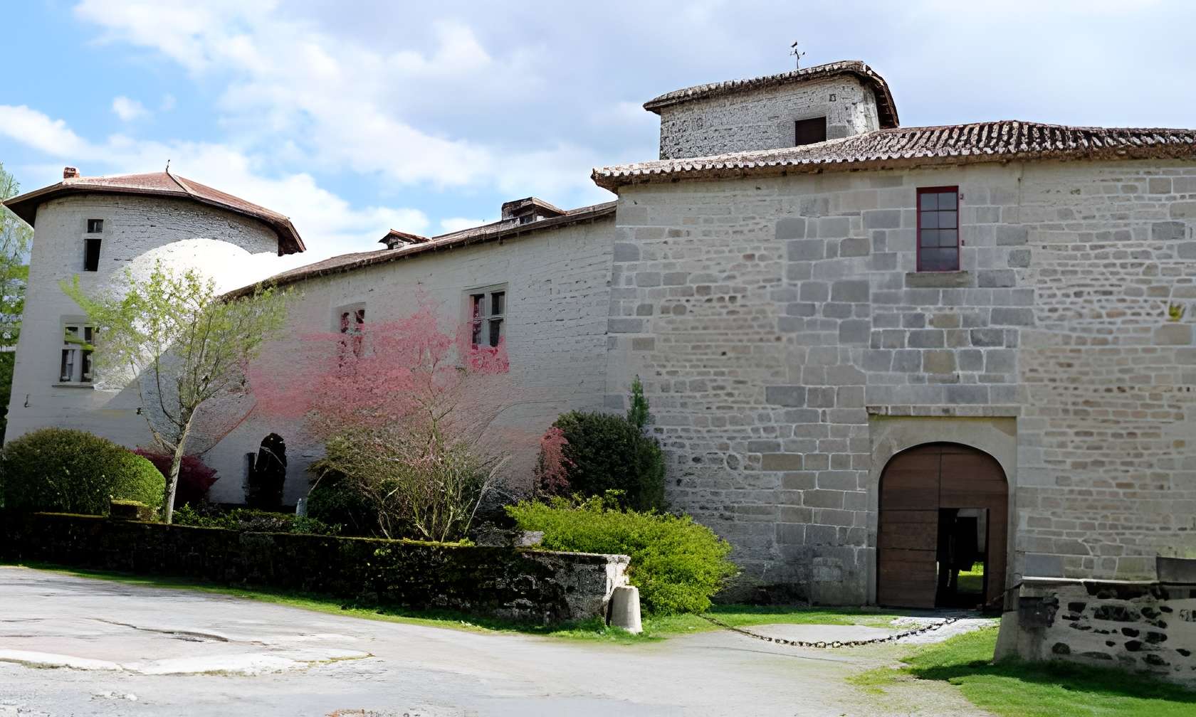 Mortemart plus beau village de la Haute-Vienne 