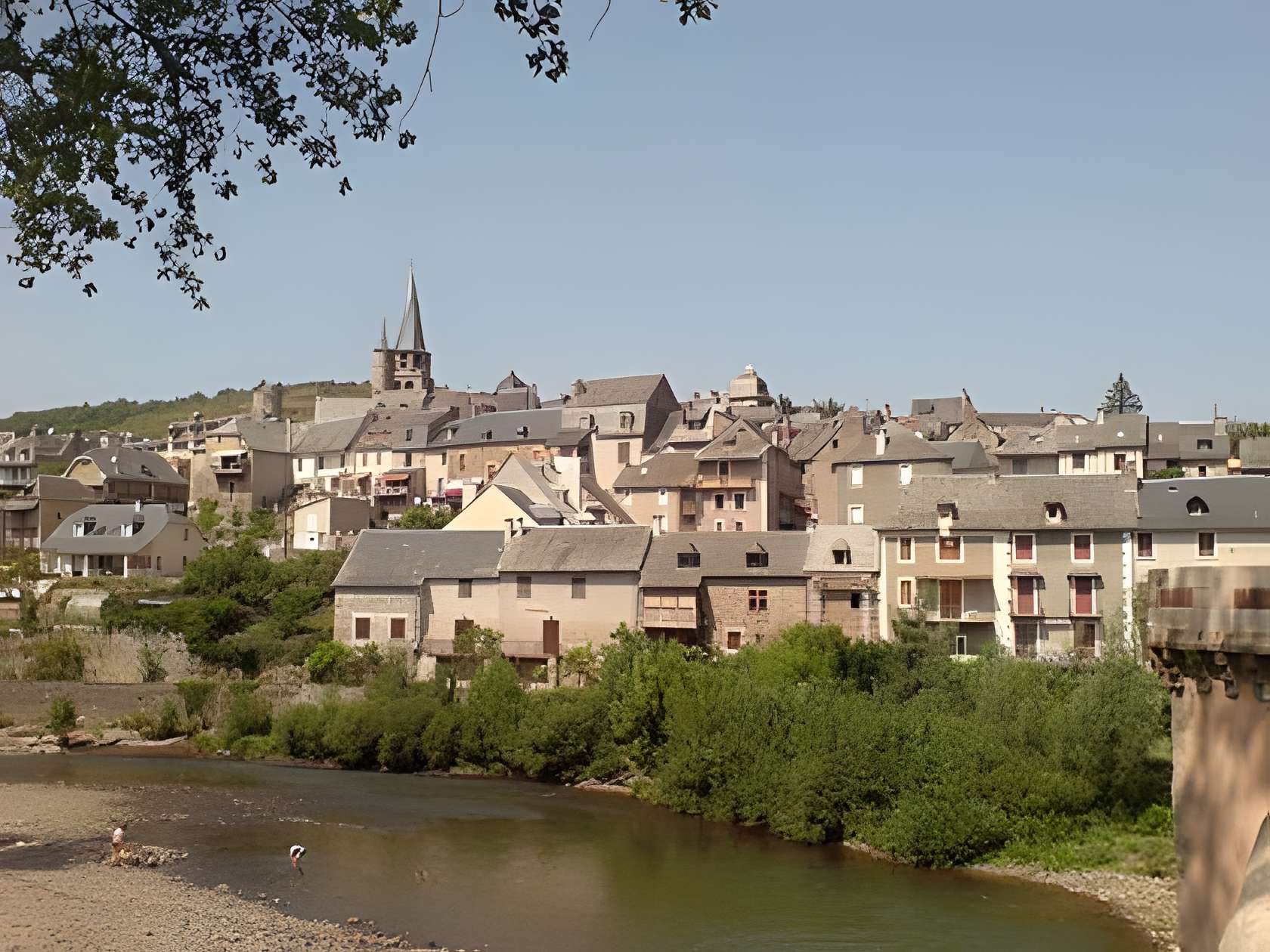 Saint Côme d'Olt plus beau village de l'Aveyron 