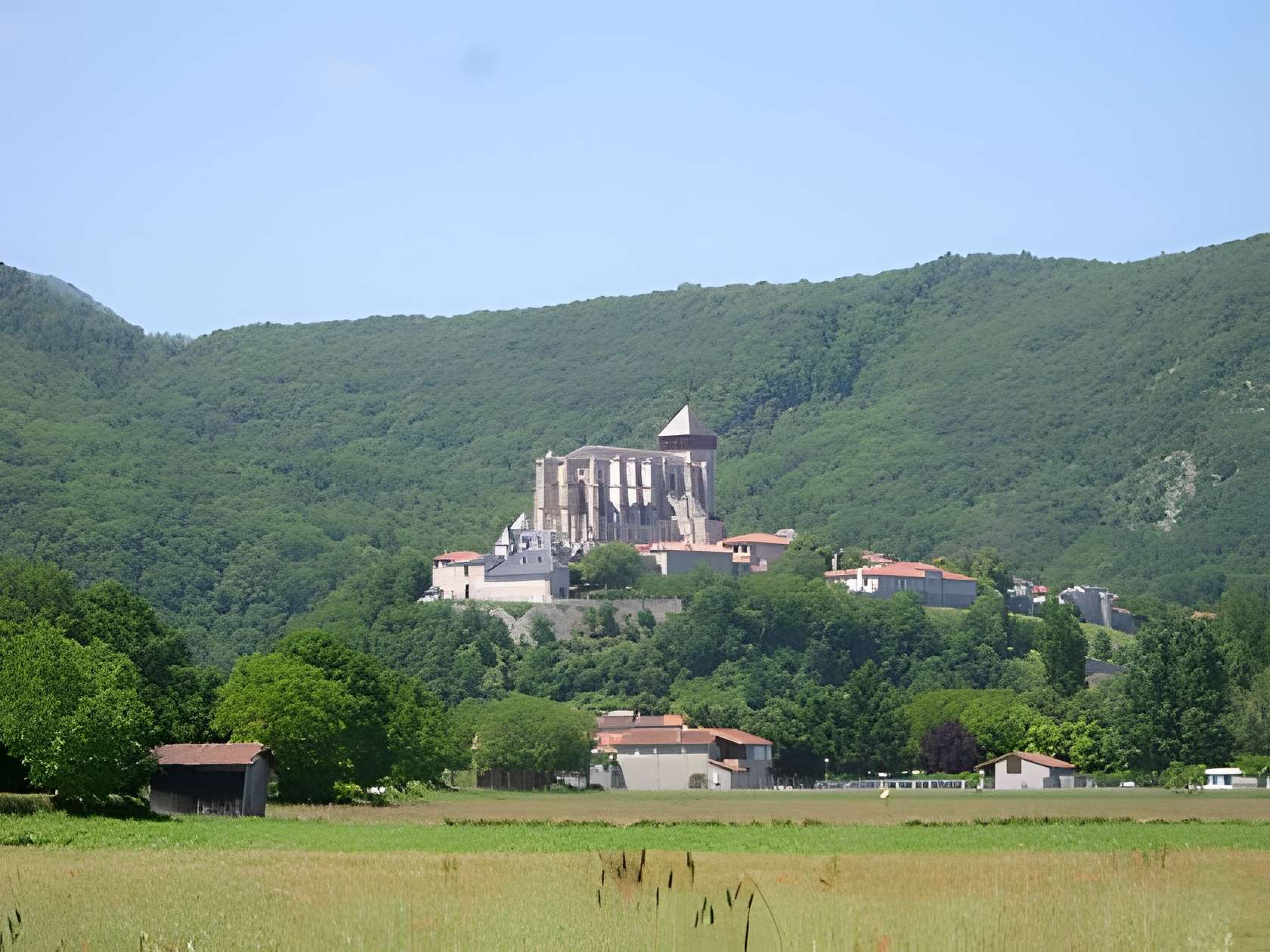 Saint-Bertrand-de-Comminges plus beau village de la Haute-Garonne 