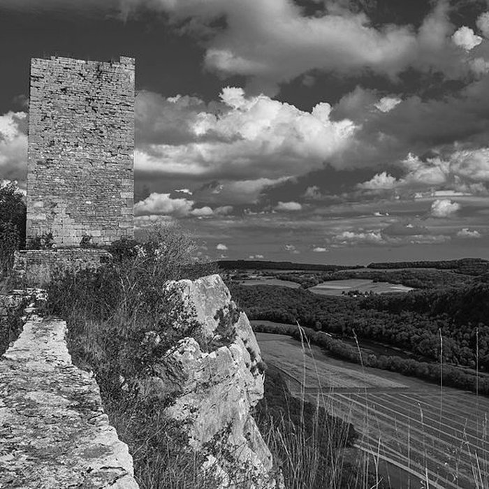 Photo de Château de Montferrand-le-Château
