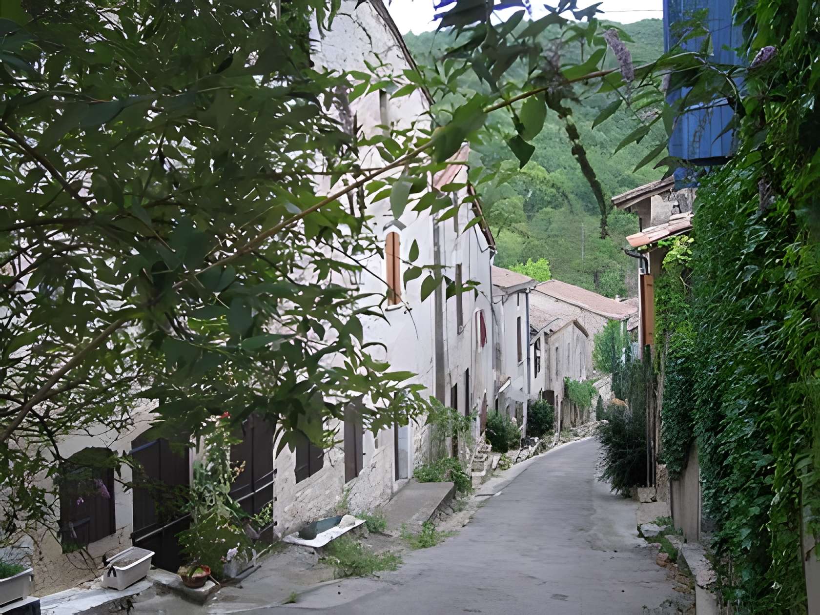 Bruniquel plus beau village du Tarn-et-Garonne 