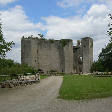 Château de Montfort à Montigny-Montfort