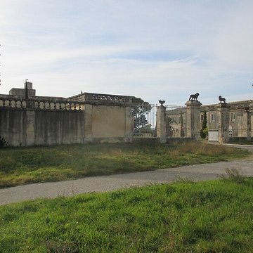 Château de Montfrin