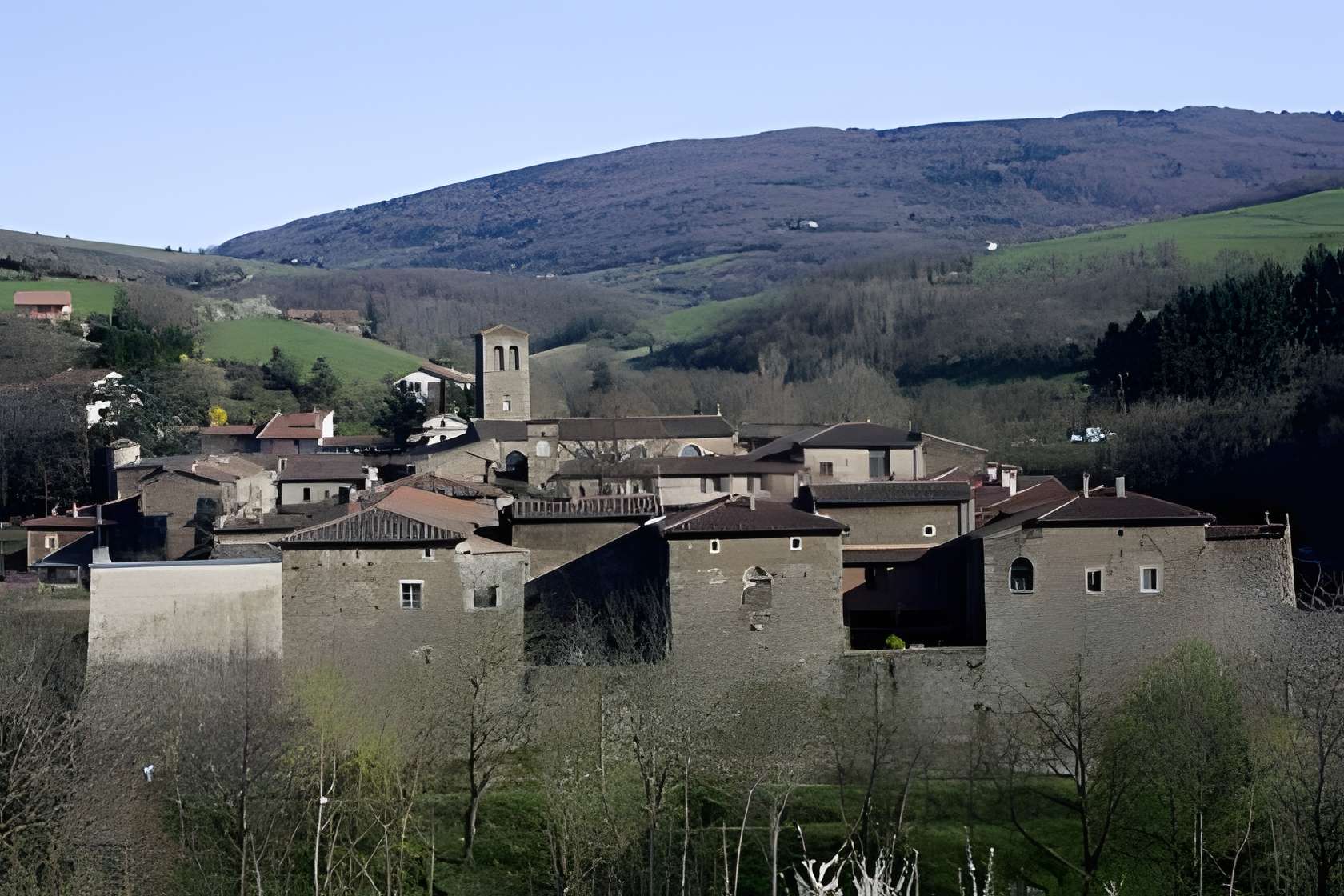 Sainte-Croix-en-Jarez plus beau village de la Loire 