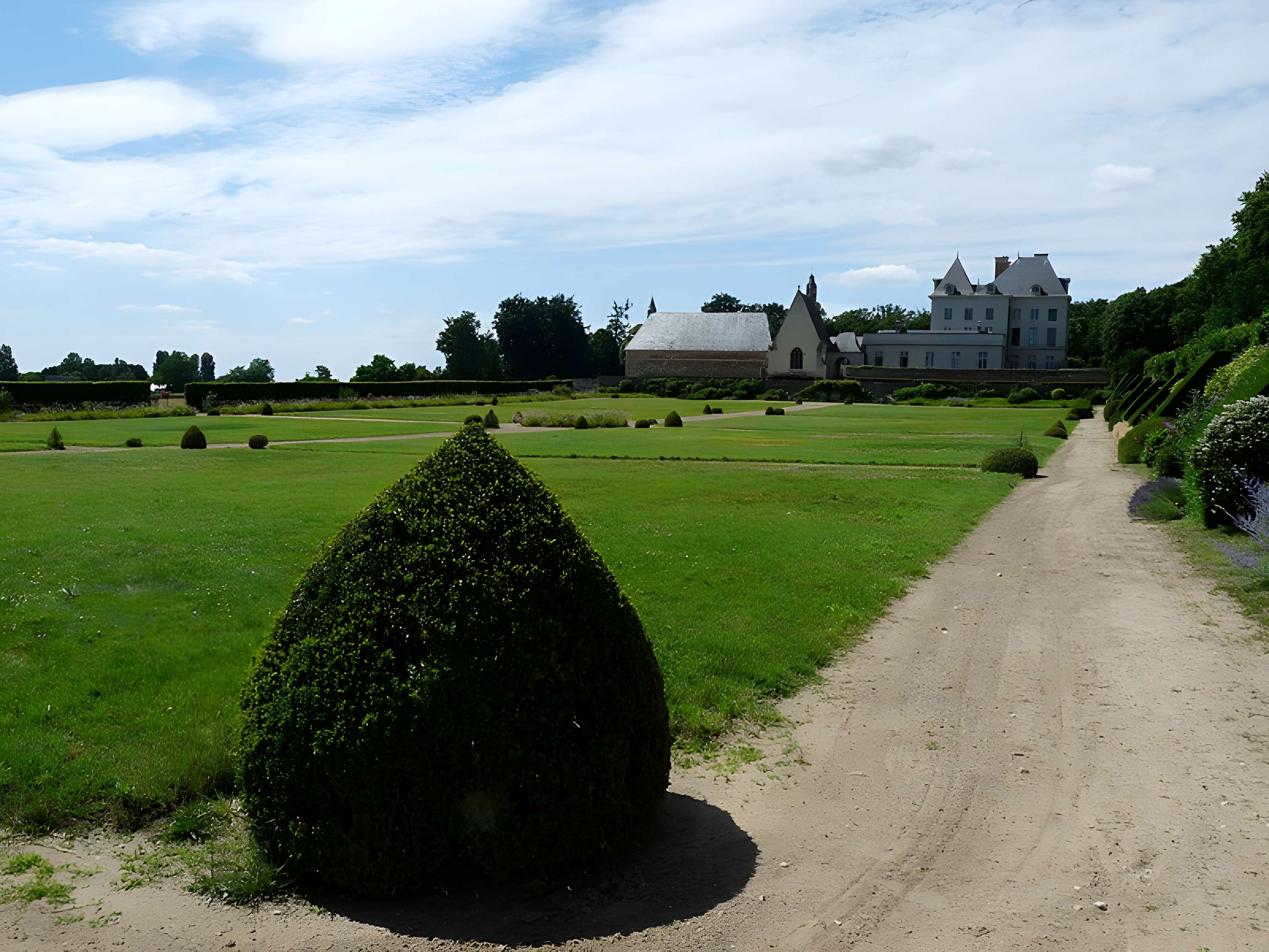 Château de Montgeoffroy