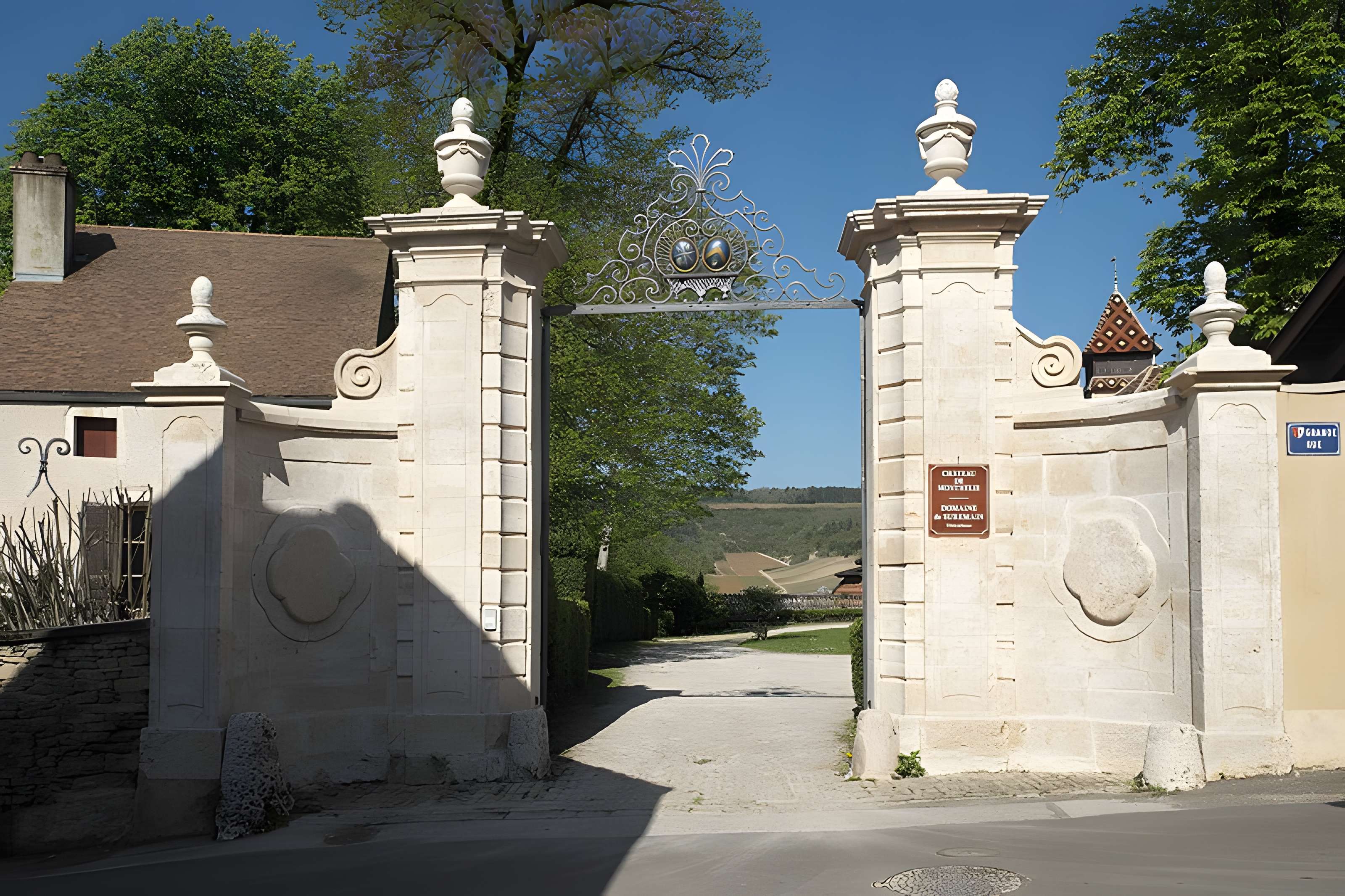 Château de Monthelie
