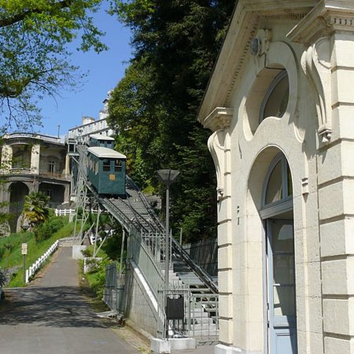 Photo de Pavillon des Arts et funiculaire