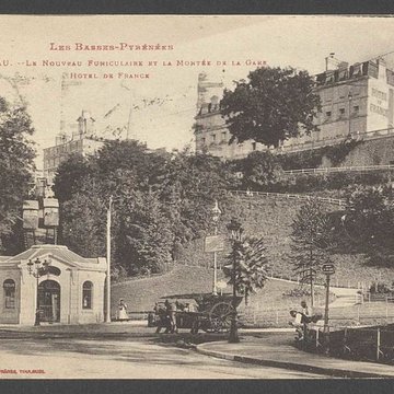 Pavillon des Arts et funiculaire