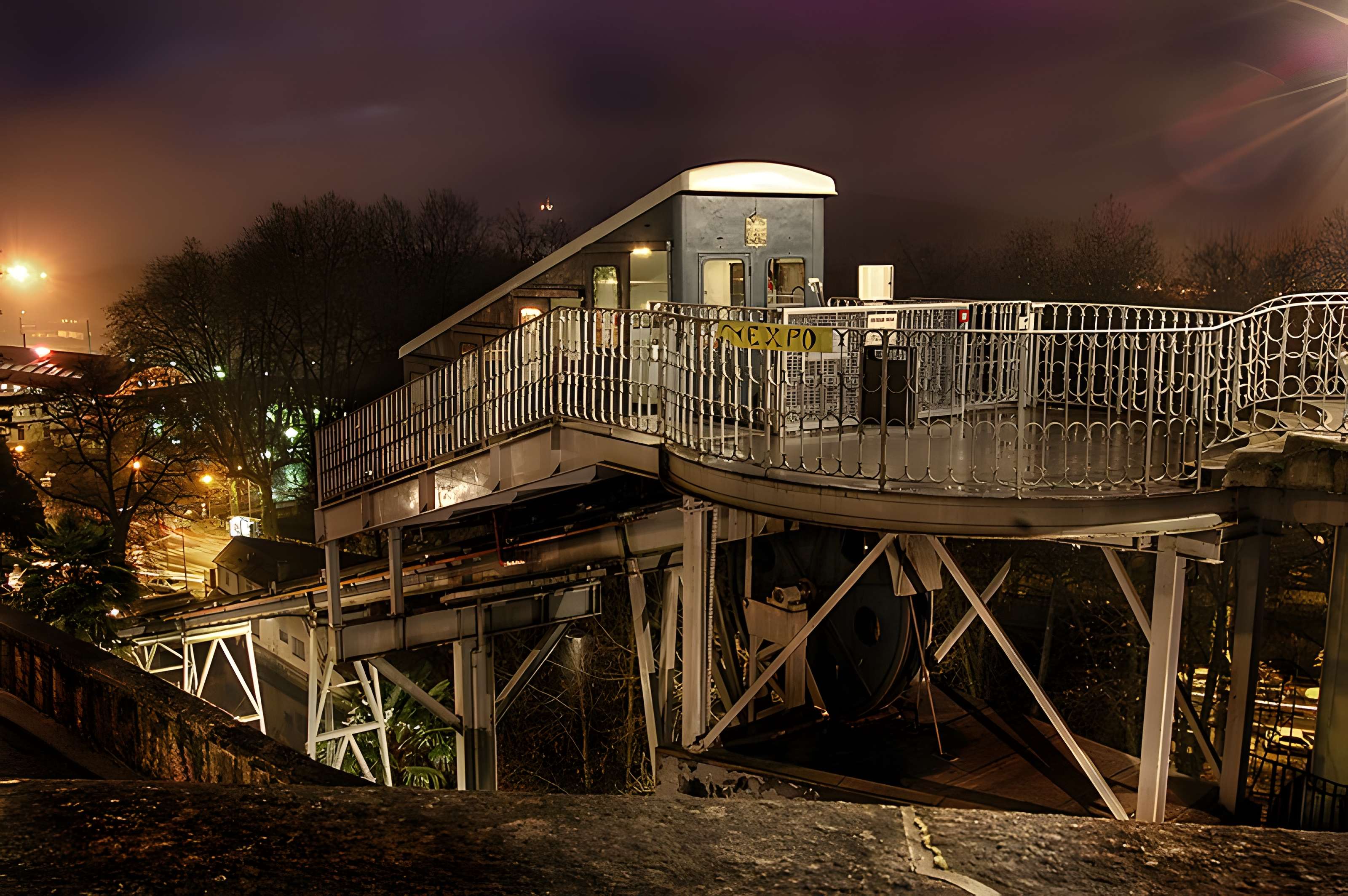 Pavillon des Arts et funiculaire