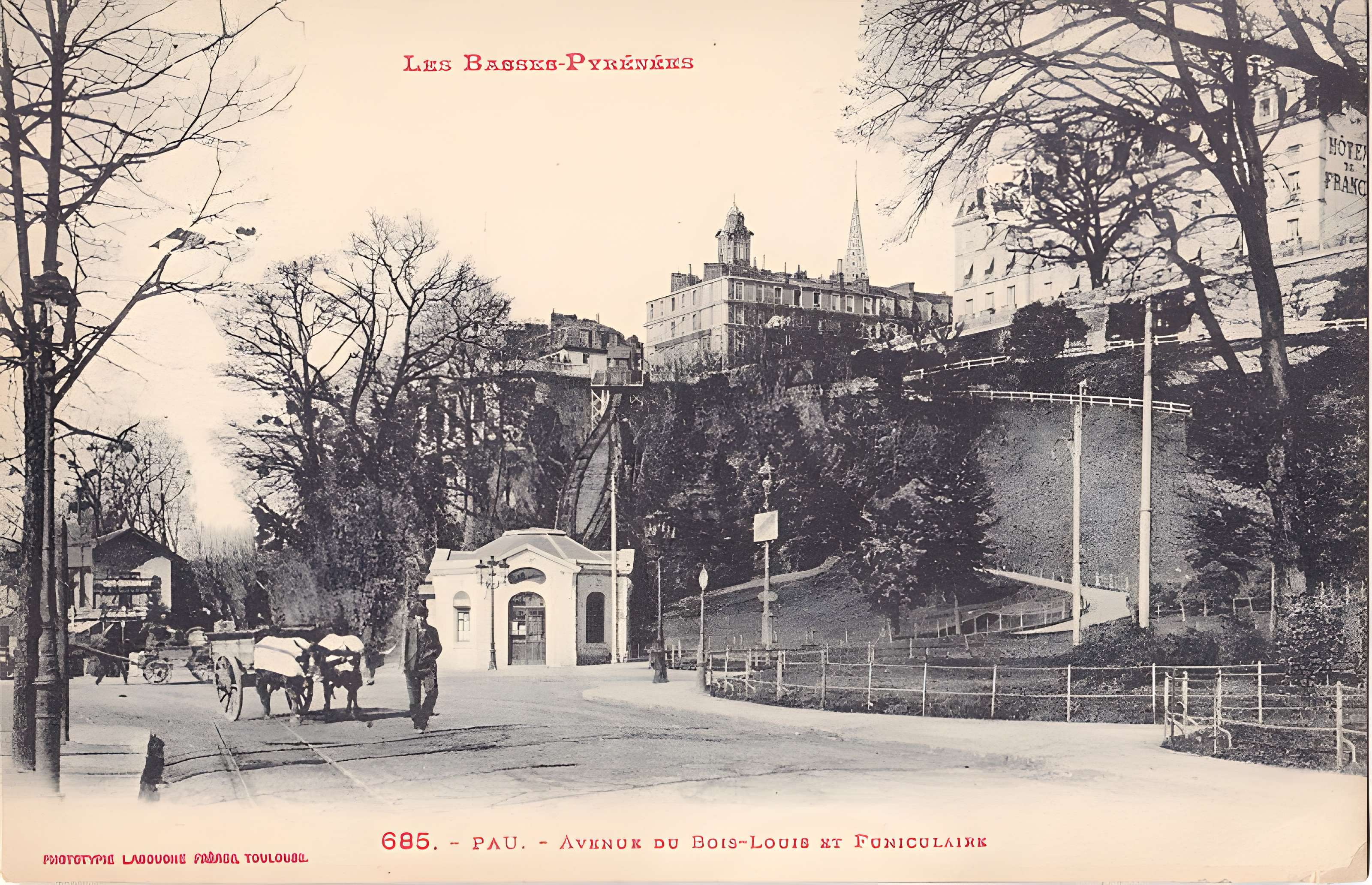 Pavillon des Arts et funiculaire