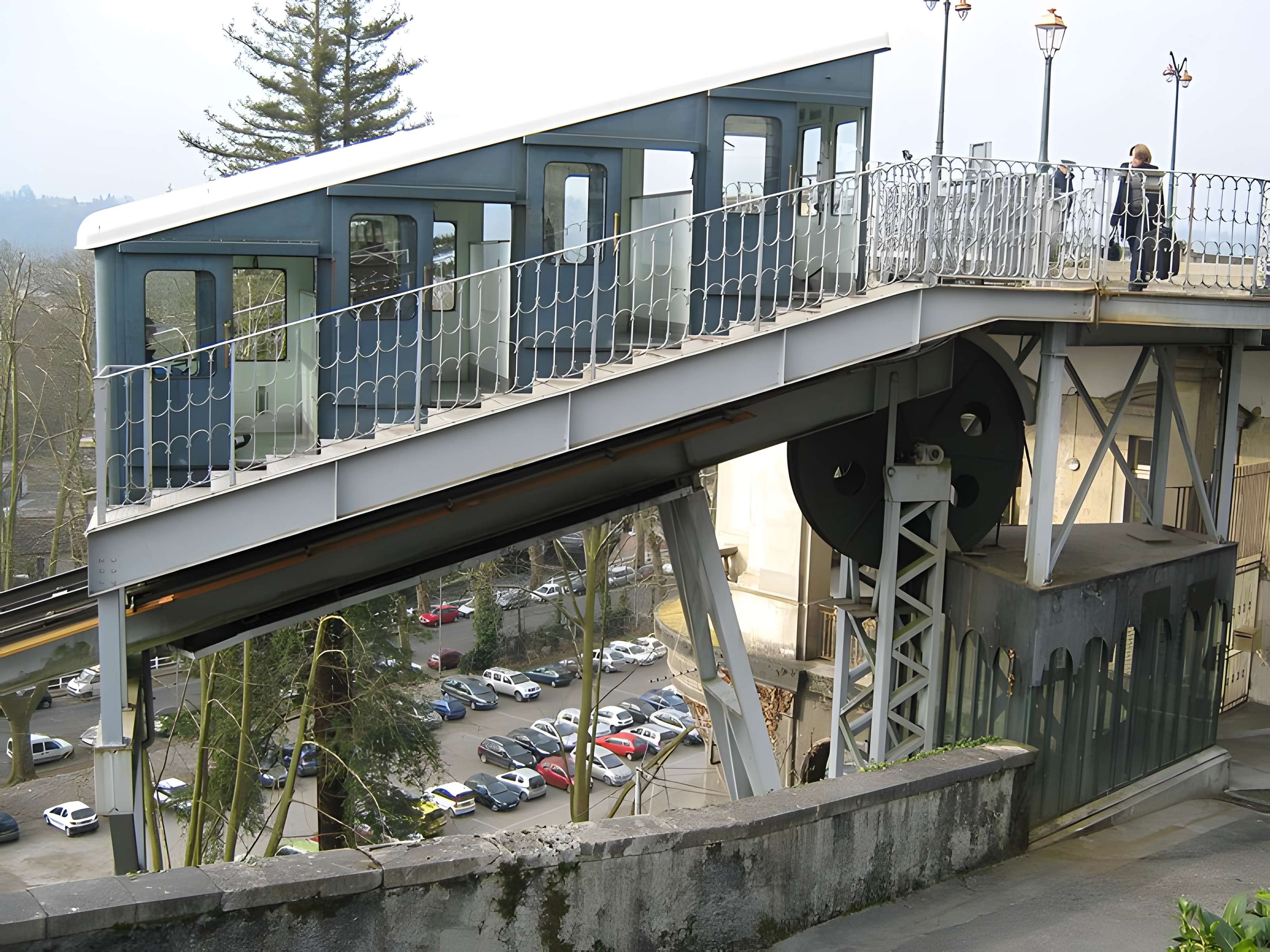 Pavillon des Arts et funiculaire