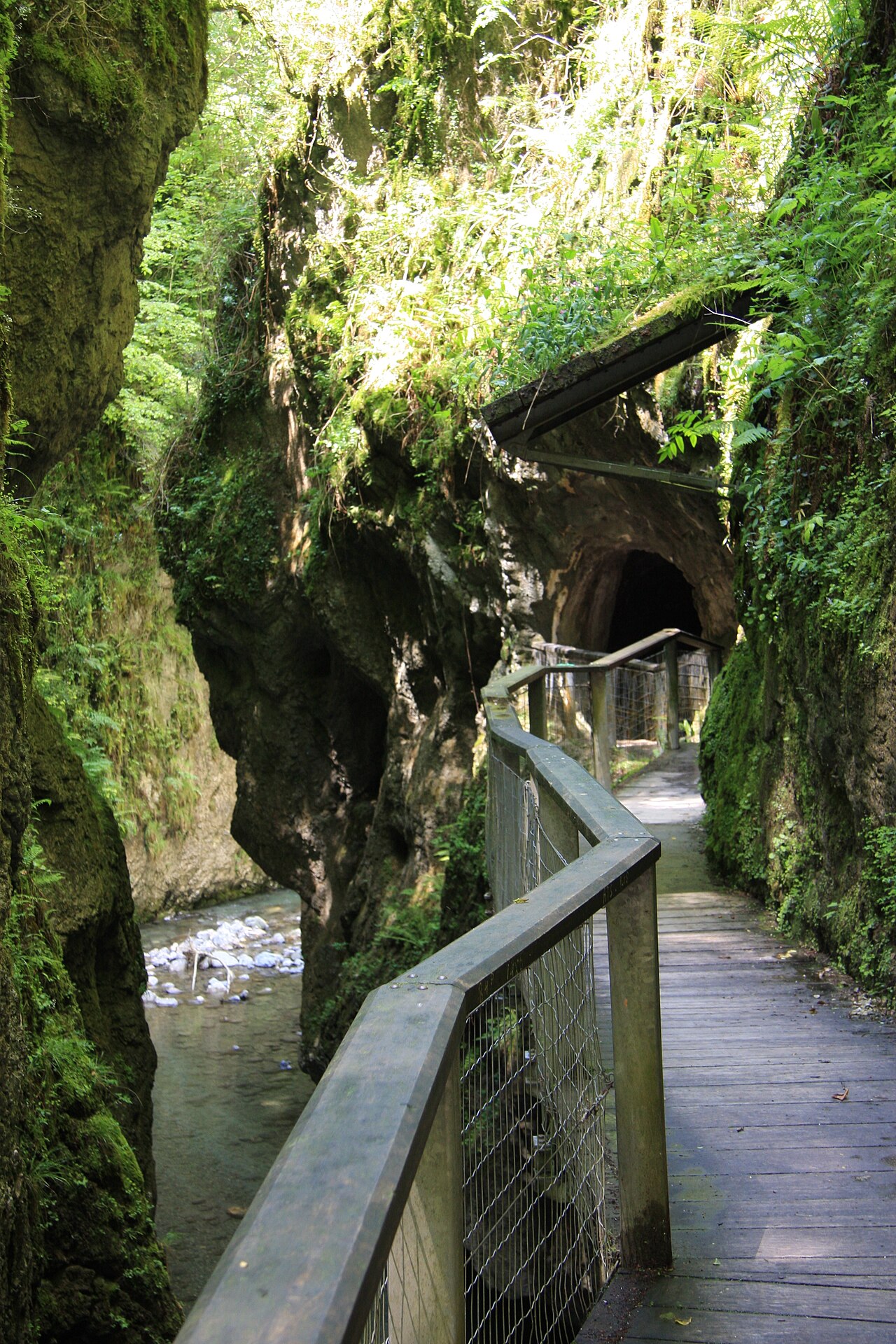 Visite de la Gorges de Kakuetta