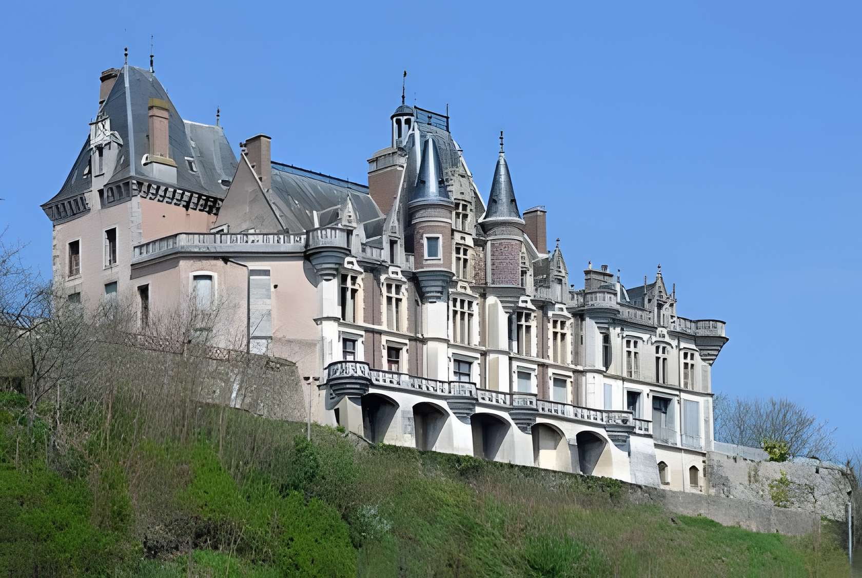 Château de Montigny-le-Gannelon 