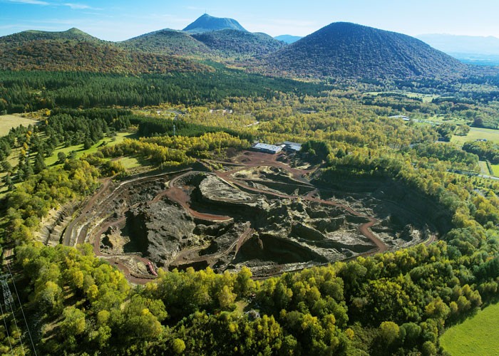 Photo de Volcan de Lemptégy à St-Ours-les-Roches
