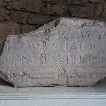 Château de Montlaur à Aubenas