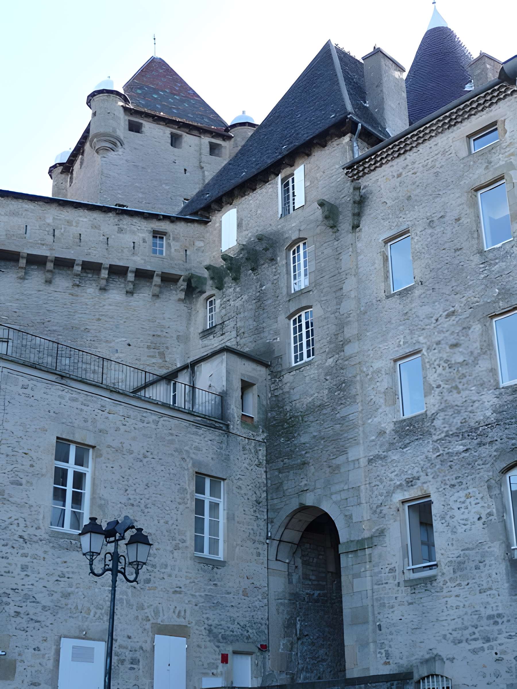 Château de Montlaur à Aubenas