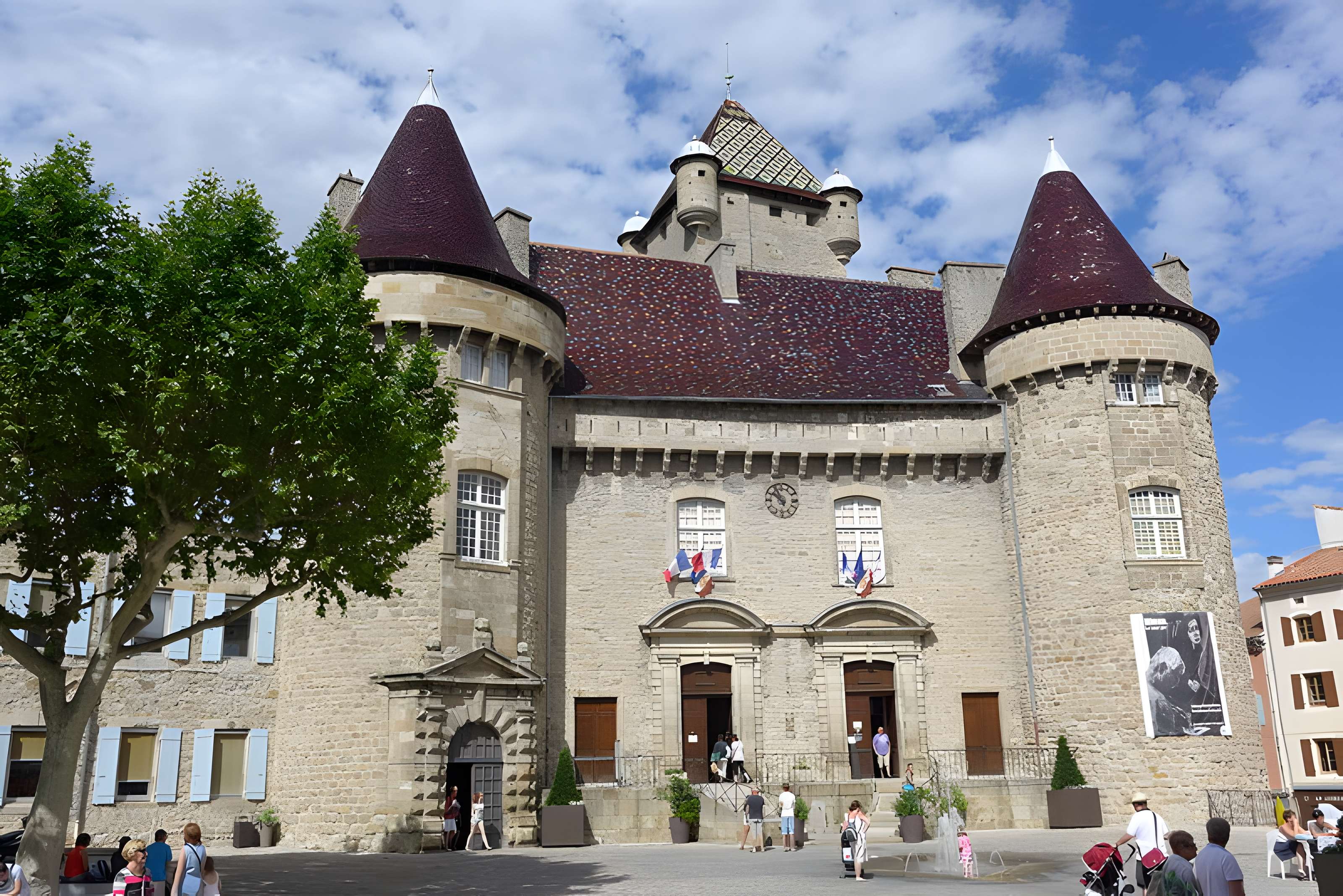 Château de Montlaur à Aubenas