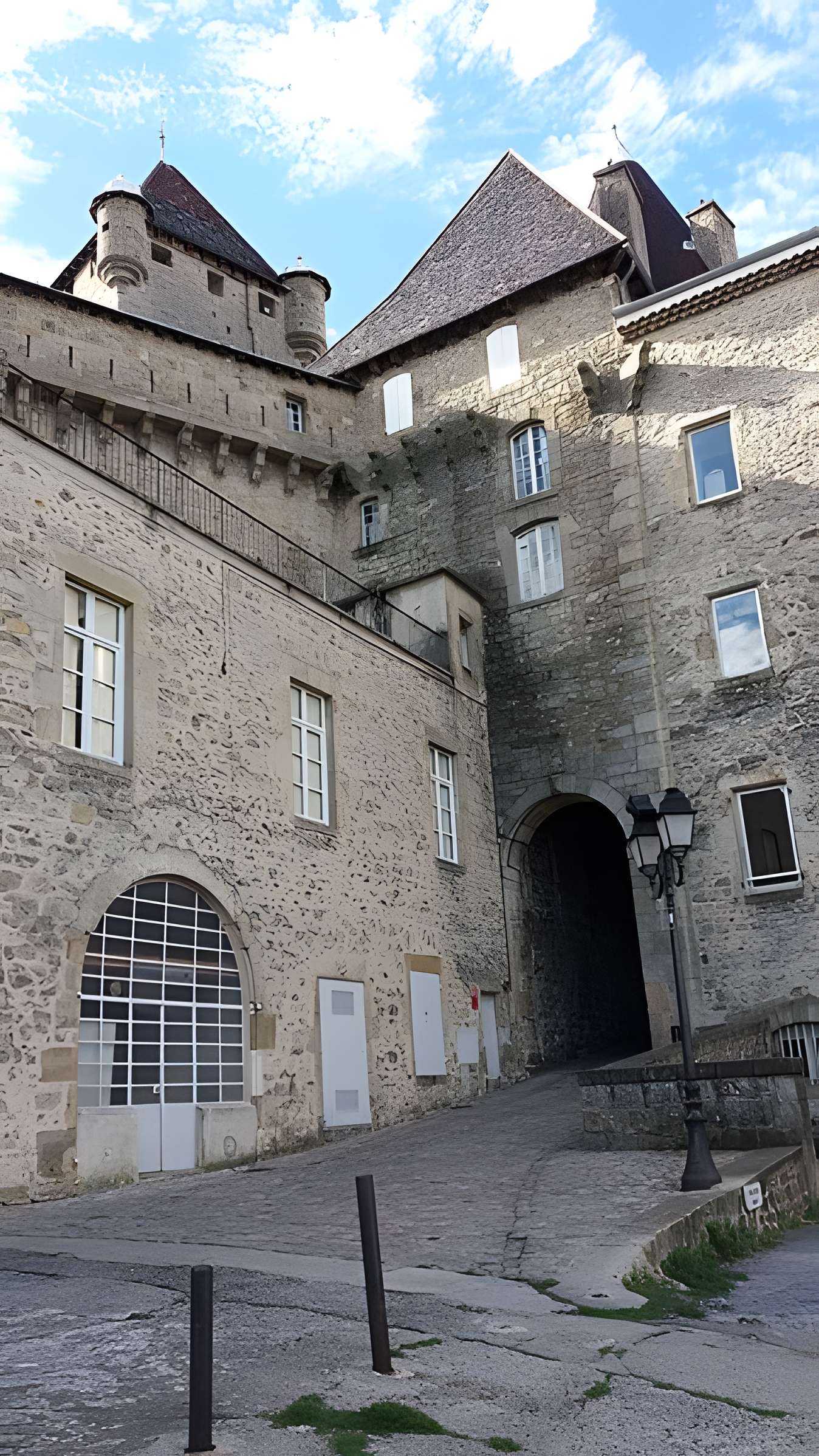 Château de Montlaur à Aubenas