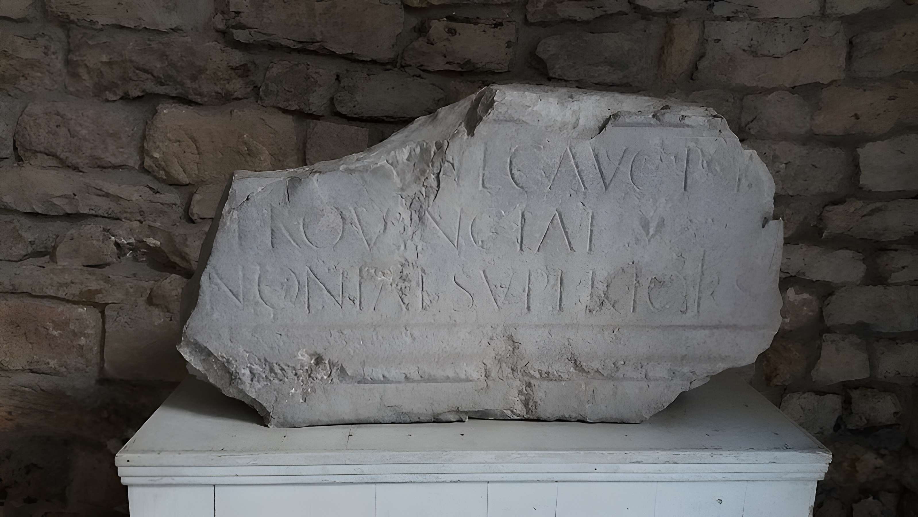 Château de Montlaur à Aubenas