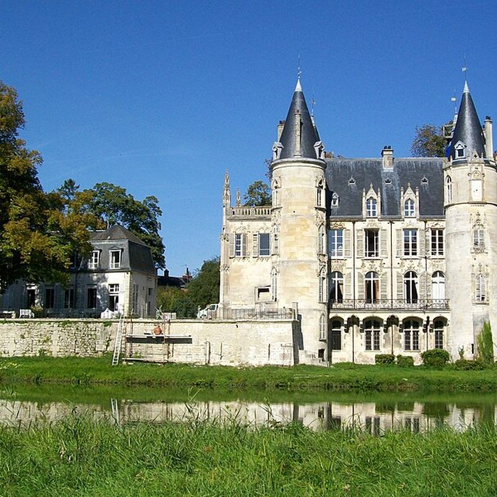 Photo de Château de Mont-lÉvêque