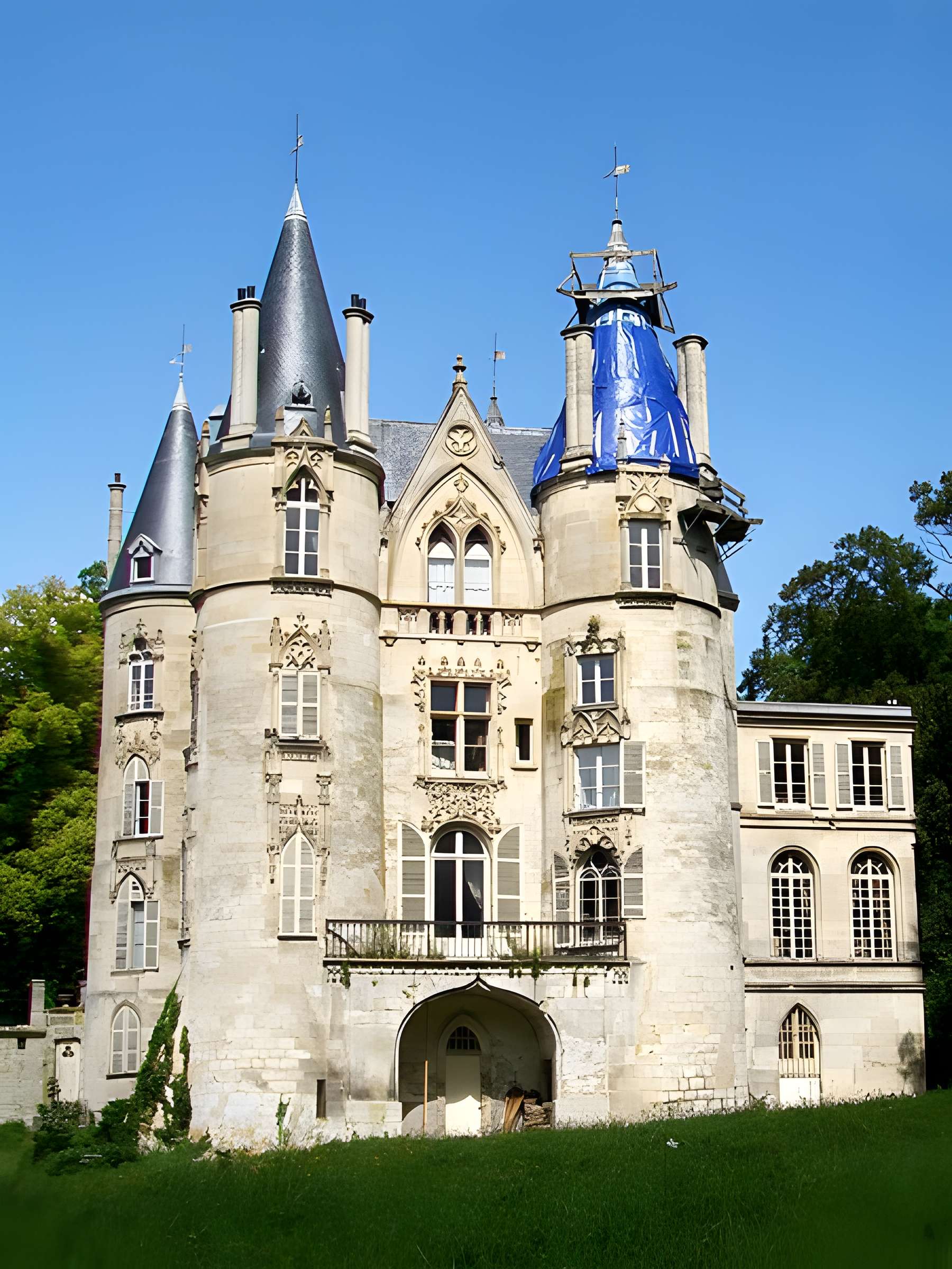 Château de Mont-l'Évêque