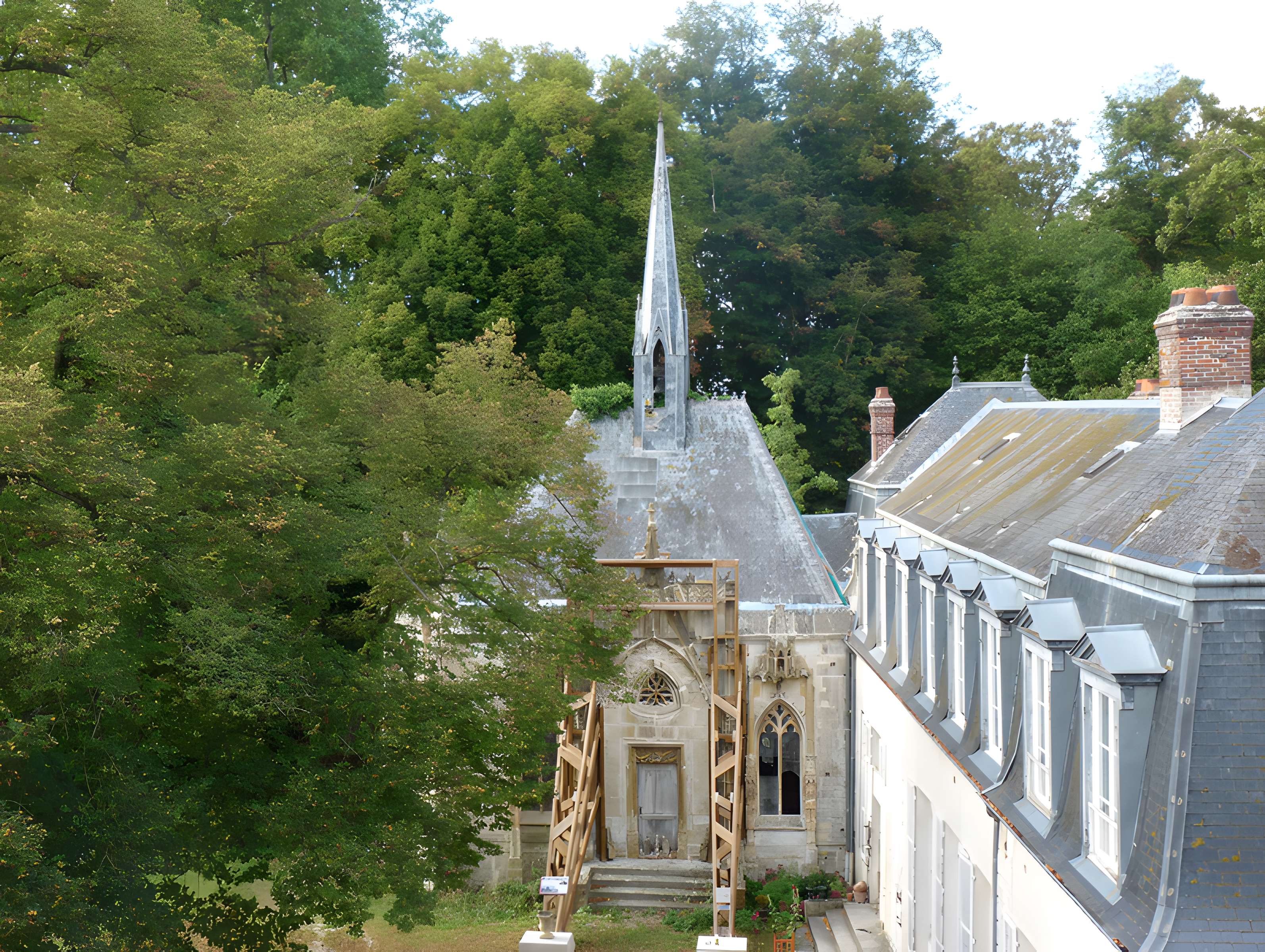 Château de Mont-l'Évêque