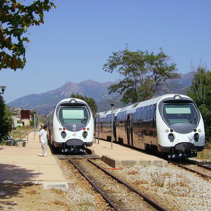 Photo de Les trains de la corse