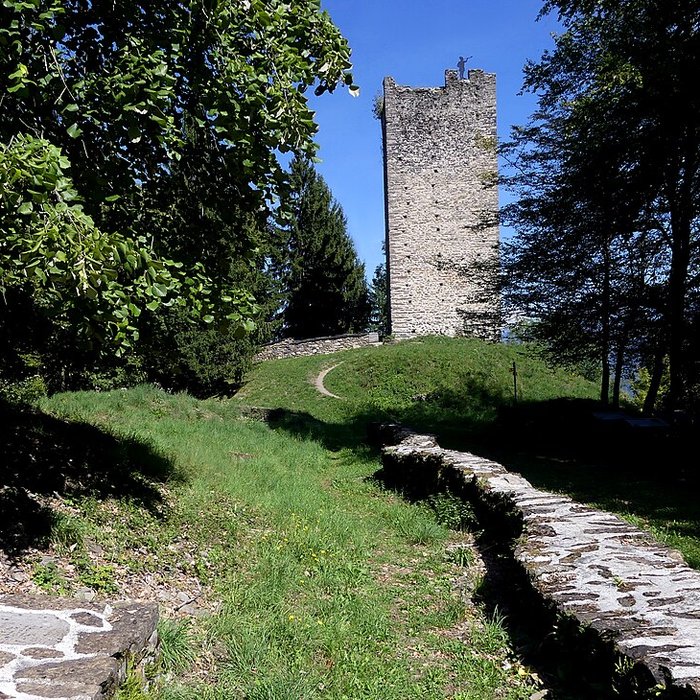 Photo de Château de Montmayeur