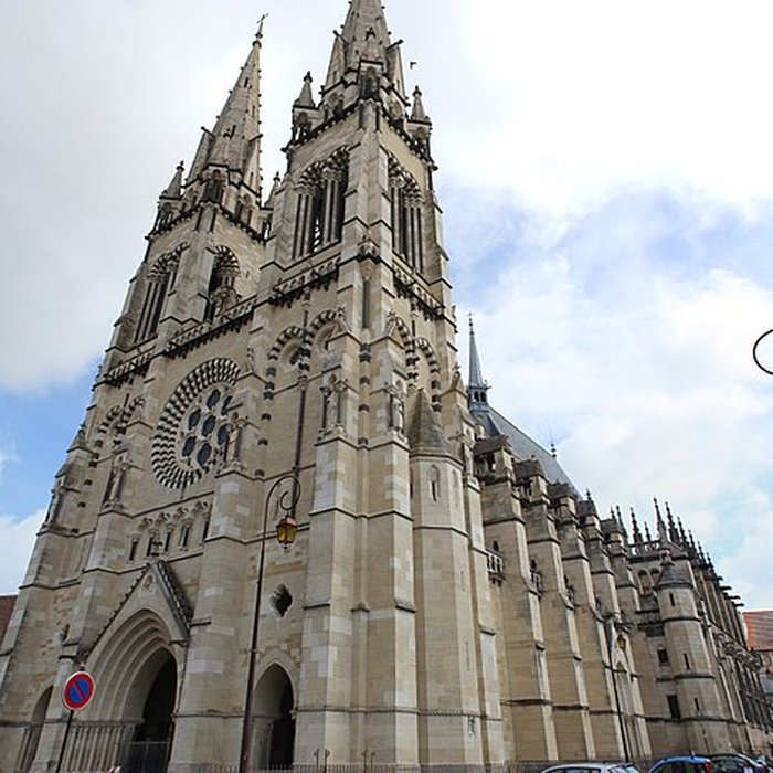 Photo de Cathédrale Notre-Dame-de-lAnnonciation de Moulins