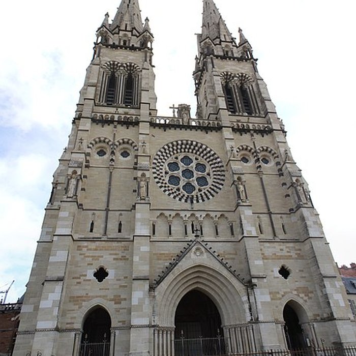 Photo de Cathédrale Notre-Dame-de-lAnnonciation de Moulins