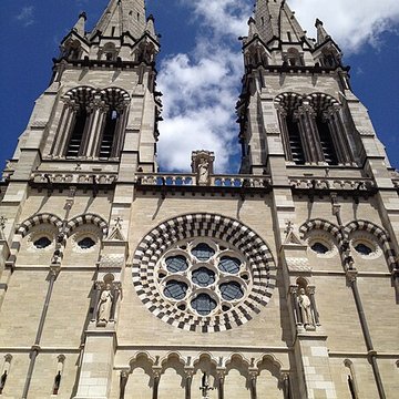 Cathédrale Notre-Dame-de-lAnnonciation de Moulins